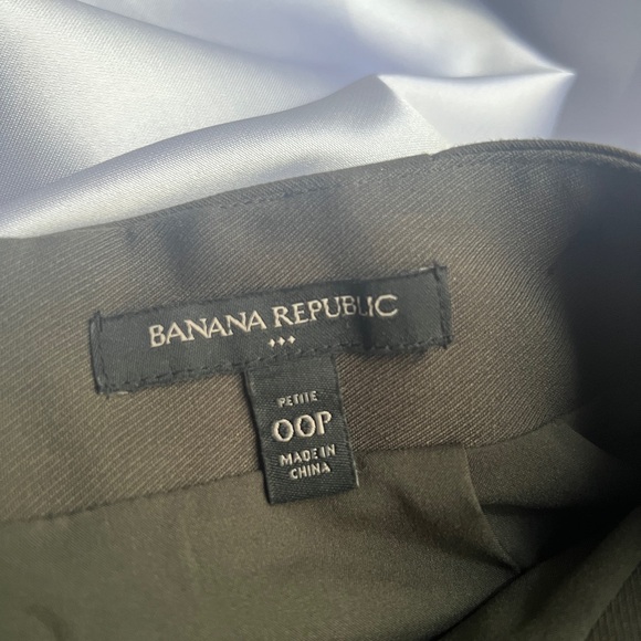 BANANA REPUBLIC Business casual skirt OLIVE - Picture 2 of 3